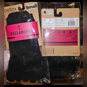 ONE- Women's Full Toe Grip Small Black Bellarina Socks Toesox NWT